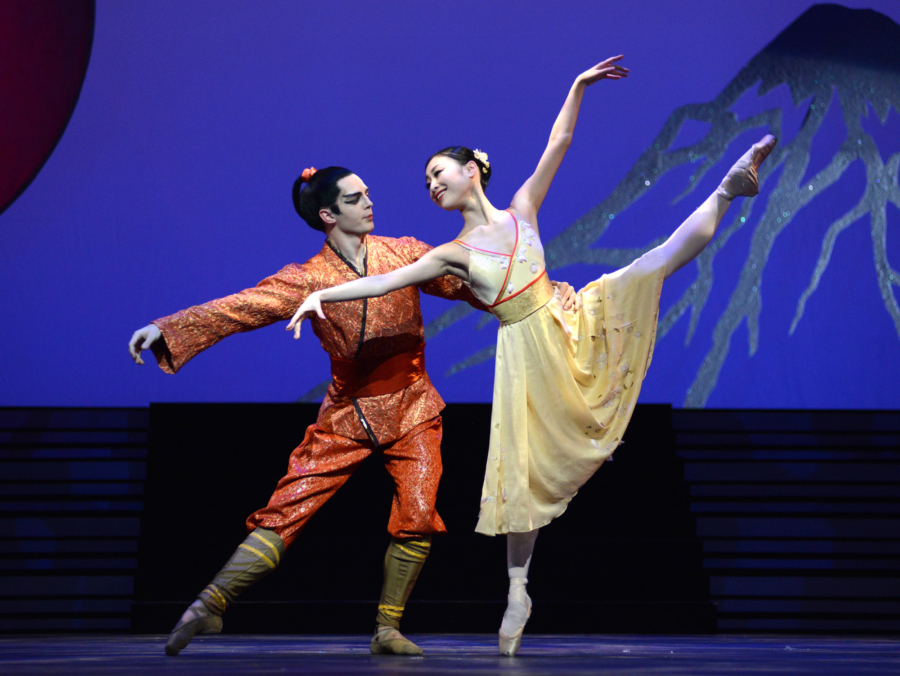 <p><em>The Prince of the Pagodas:</em> Momoko Hirata as Princess Belle Sakura and Joseph Caley as The Prince</p>. Credit: Roy Smiljanic.