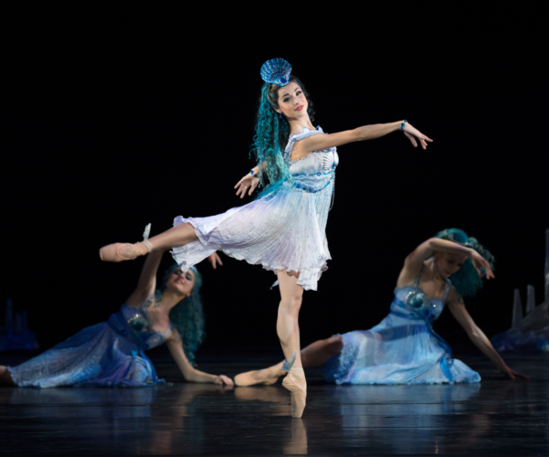 <p><em>Aladdin: </em>Maureya Lebowitz in 'Sapphire'</p>. Credit: Bill Cooper.