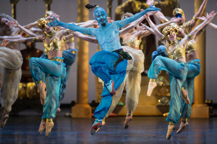 <p><em>Aladdin:</em> James Barton as the Djinn of the Lamp with Artists of Birmingham Royal Ballet</p>. Credit: Bill Cooper.