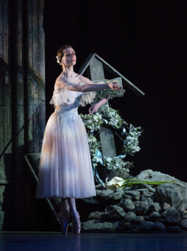 <p><em>Giselle: </em>Jenna Roberts as Giselle</p>. Credit: Bill Cooper.