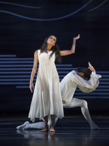 <p><em>Dante Sonata: </em>Céline Gittens and Yasuo Atsuji as Lead Children of Light</p>. Credit: Bill Cooper.