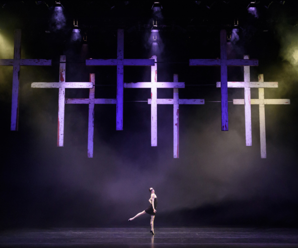<p><em>Carmina burana: </em>Samara Downs as Fortuna</p>. Credit: Bill Cooper.