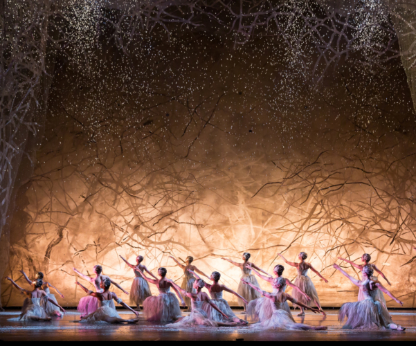 <p><em>The Nutcracker:</em> Artists of Birmingham Royal Ballet as Snowflakes</p>. Credit: Andrew Ross.