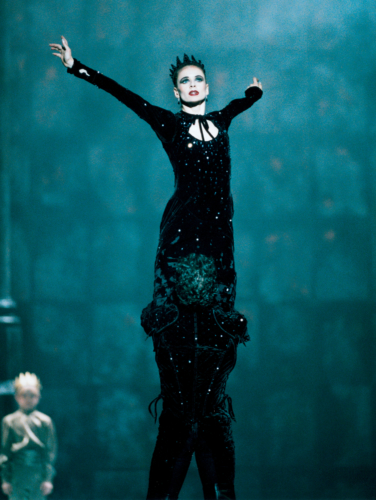 <p><em>Edward II: </em>Sabrina Lenzi as Queen Isabella</p>. Credit: Bill Cooper.