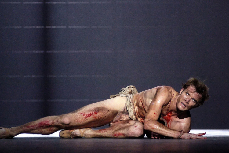 <p><em>Edward II:</em> Robert Tewsley as Edward</p>. Credit: Roy Smiljanic.
