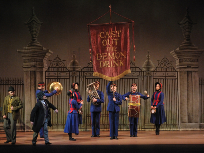 <p><em>Hobson's Choice: </em>David Morse as Henry Hobson with Artists of Birmingham Royal Ballet</p>. Credit: Courtesy of Hong Kong Arts Festival.