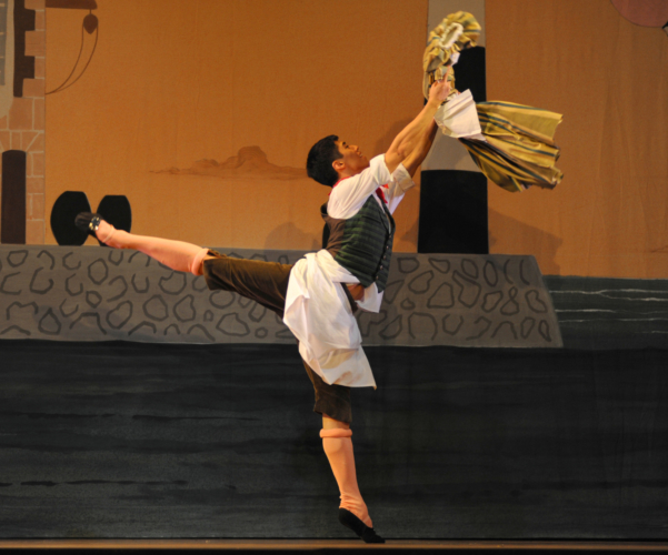 <p><em>Pineapple Poll:</em> Tzu-Chao Chou as Jasper</p>. Credit: Roy Smiljanic.
