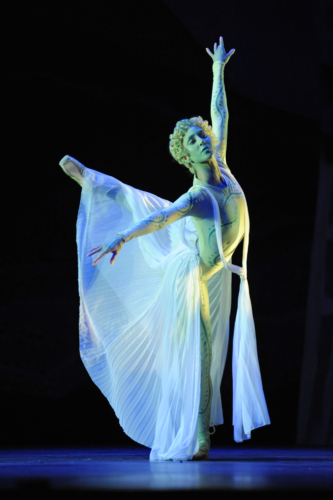 <p><em>Daphnis and Chloë:</em> Angela Paul as a Nymph of Pan</p>. Credit: Roy Smiljanic.