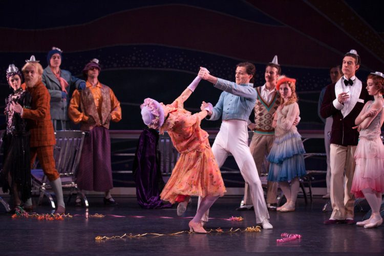 <p><em>The Grand Tour:</em> Victoria Marr as the American Lady and Jamie Bond as the Chief Steward with Artists of Birmingham Royal Ballet</p>. Credit: Simon Tomkinson.