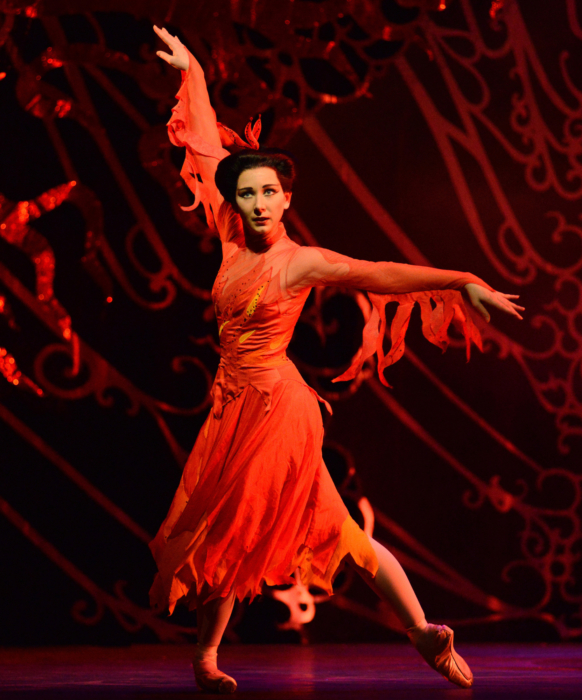 <p><em>The Prince of the Pagodas:</em> Elisha Willis as Empress Épine</p>. Credit: Roy Smiljanic.
