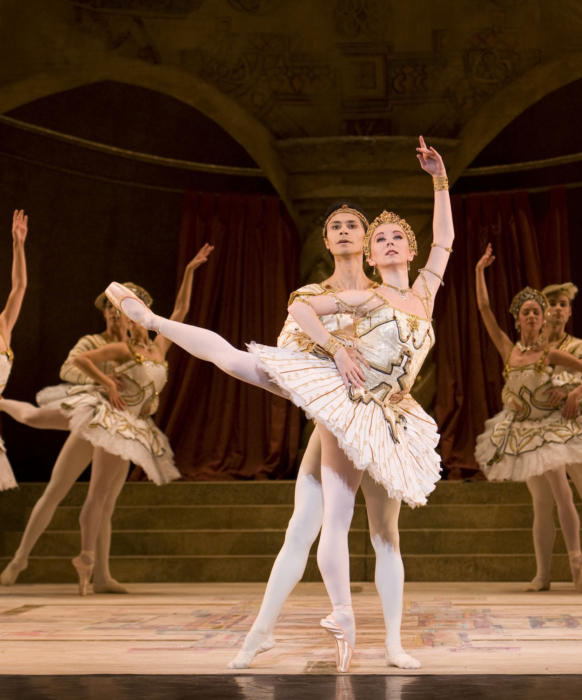 <p><em>Raymonda Act III: </em>Elisha Willis as Raymonda and César Morales as Jean de Brienne</p>. Credit: Bill Cooper.