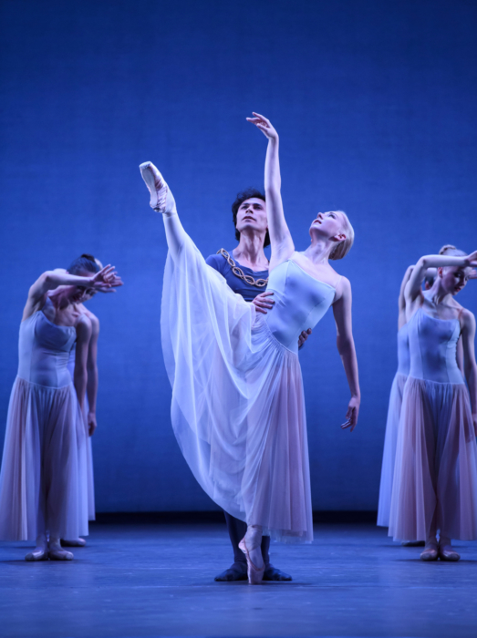 <p><em>Serenade:</em> Elisha Willis and César Morales</p>. Credit: Bill Cooper.