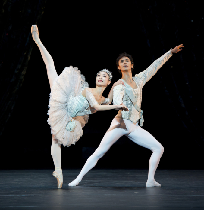<p><em>Theme and Variations: </em>Momoko Hirata and César Morales</p>. Credit: Bill Cooper.