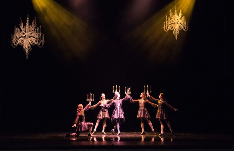 <p><em>The King Dances:</em> Iain Mackay as Cardinal Mazarin with Artists of Birmingham Royal Ballet</p>. Credit: Bill Cooper.