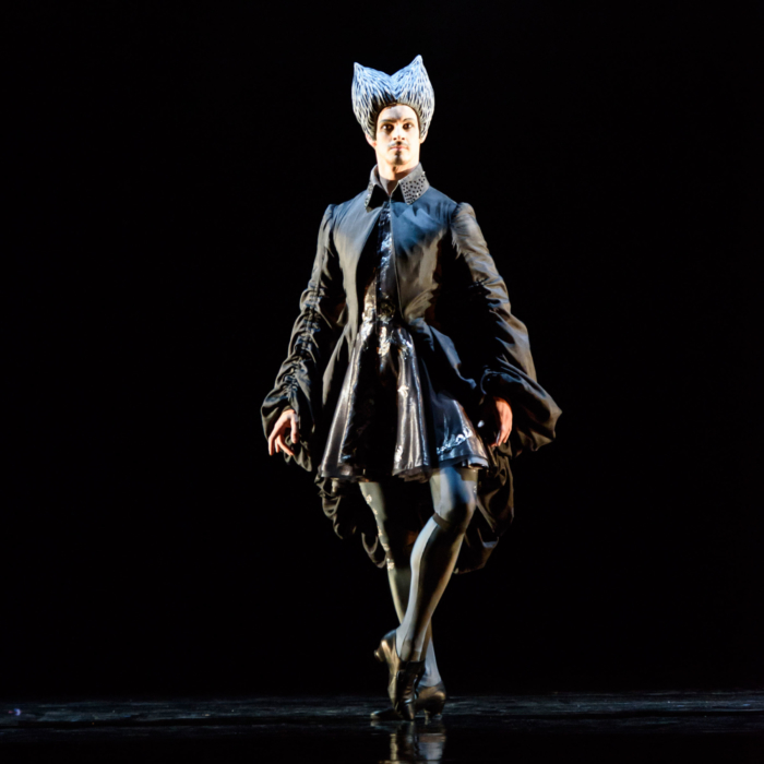 <p><em>The King Dances:</em> Iain Mackay as Cardinal Mazarin</p>. Credit: Bill Cooper.