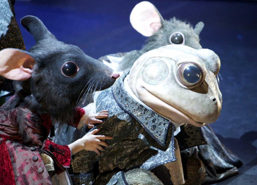 <p><em>Cinderella</em> Act I stage rehearsal: James Barton as the Frog Footman and students of Elmhurst School for Dance as Mouse Pages</p>. Credit: Andrew Ross.